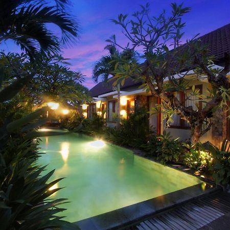 อุมา การัน Hotel กูตา ภายนอก รูปภาพ