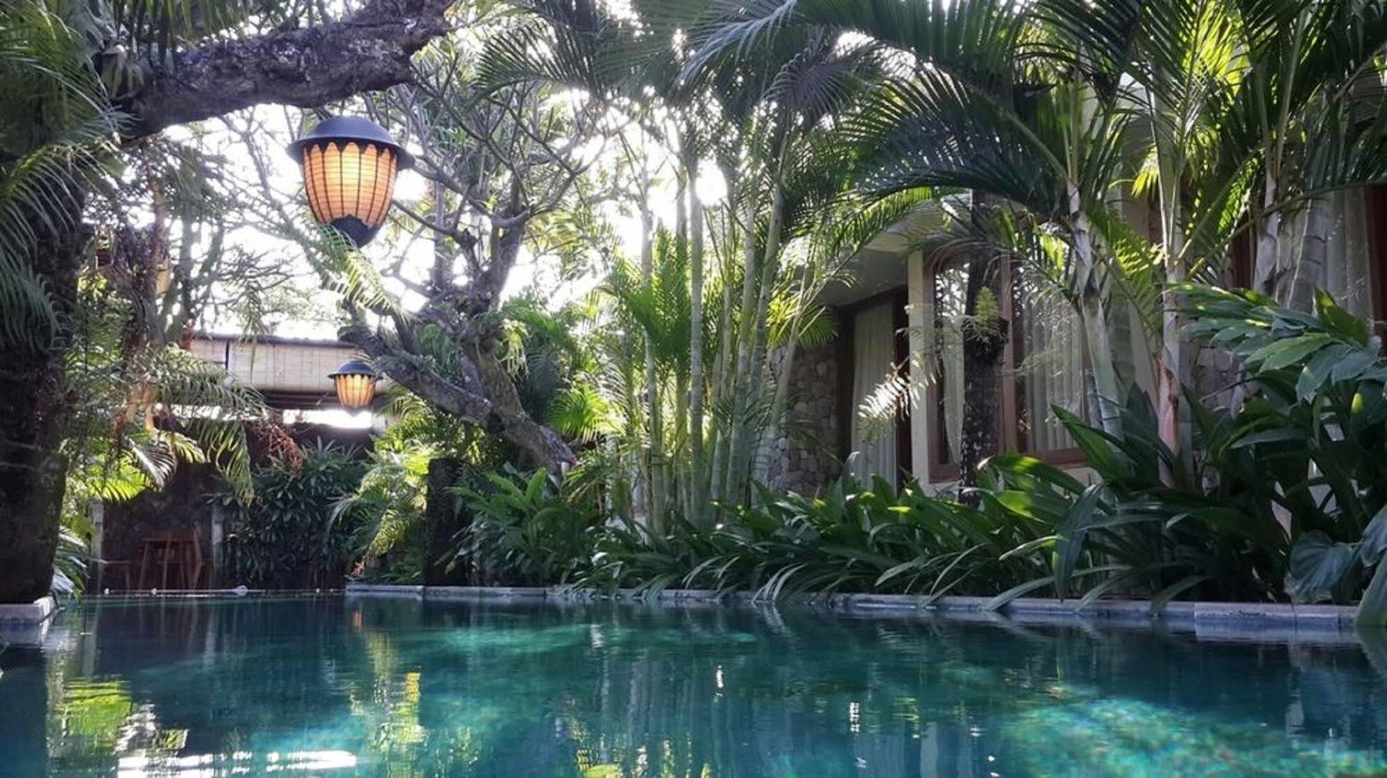อุมา การัน Hotel กูตา ภายนอก รูปภาพ